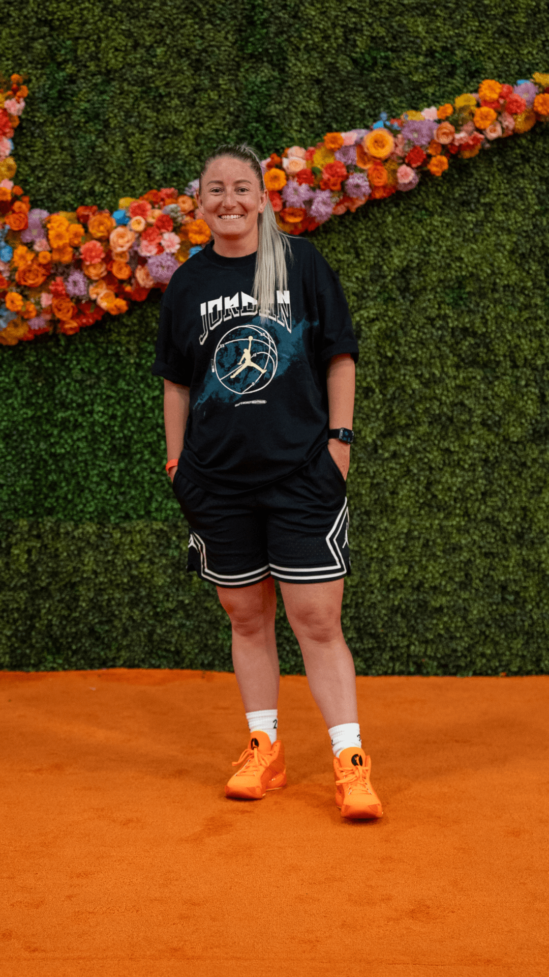 【NIKE公式】Street SNKRS：Tea Garden and Stage 23