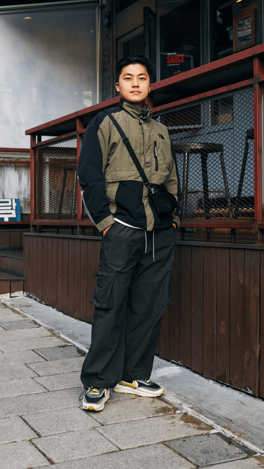 【NIKE公式】Street SNKRS：ヘバンチョン