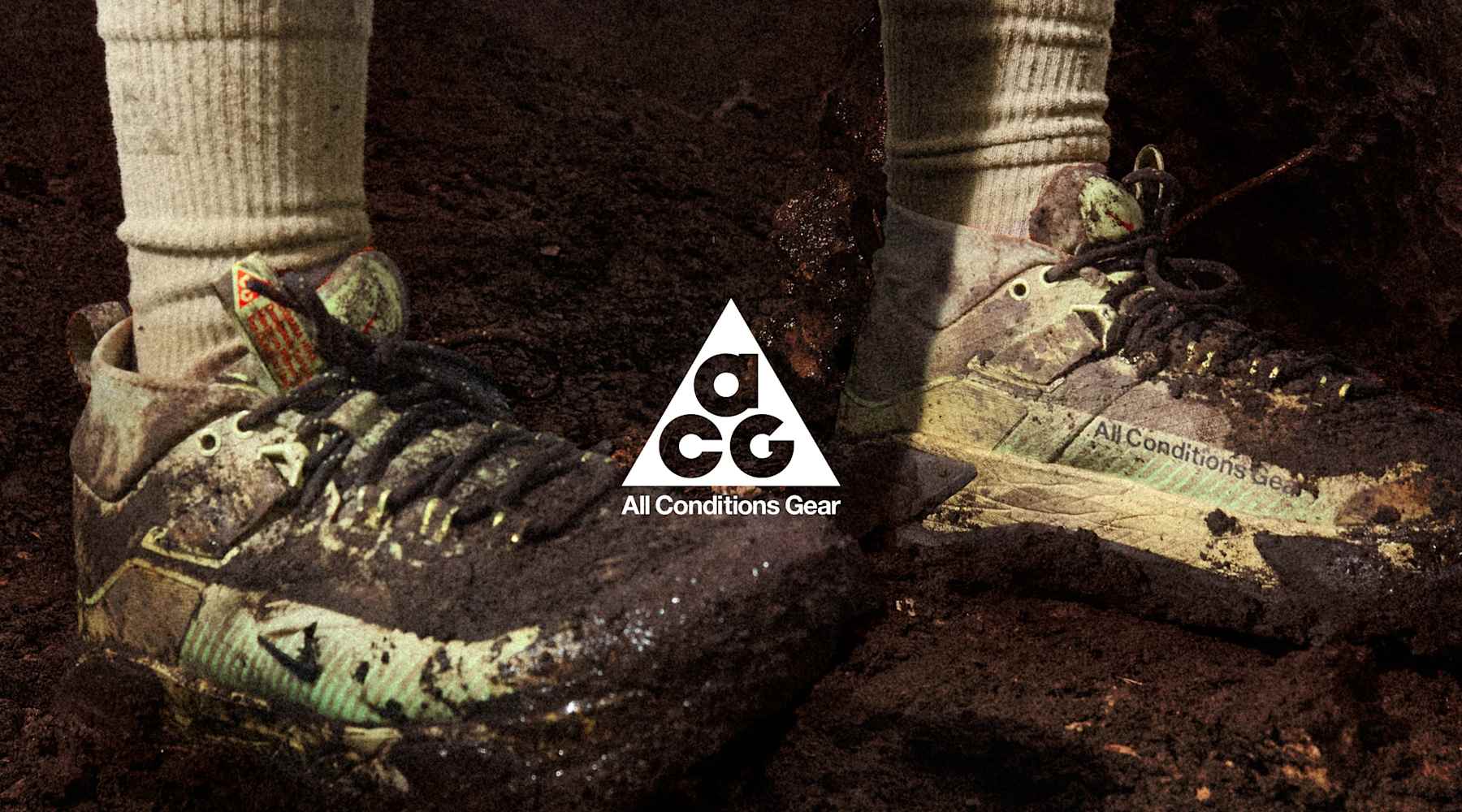 Hiking. Nike JP