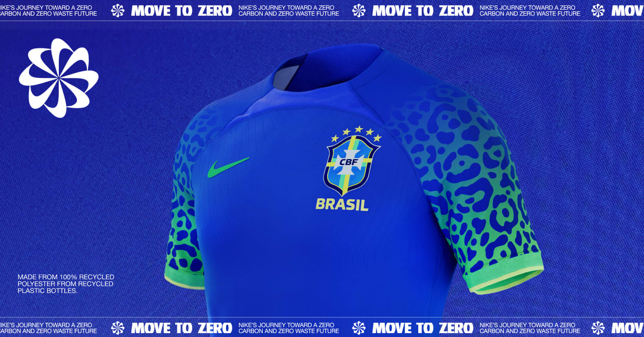 Freizeit T-Shirt BRASILIEN Nike immergrünes Wappen WM Katar 2022 Herren  Blau Original