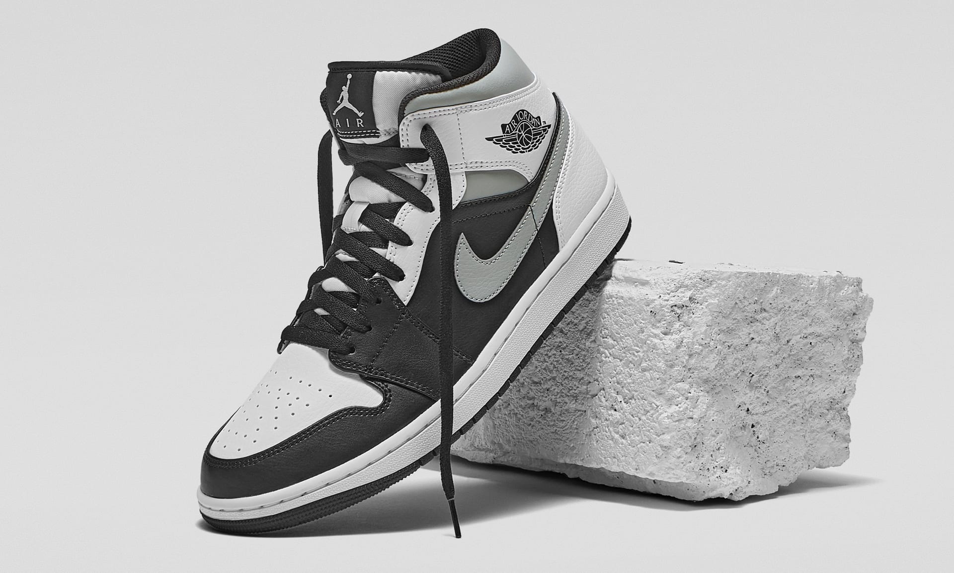 tenis jordan 1 blanco con negro