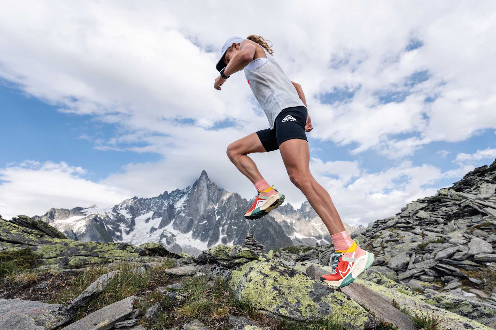 NIKE公式】ナイキ ゼガマ ウィメンズ トレイル ランニングシューズ