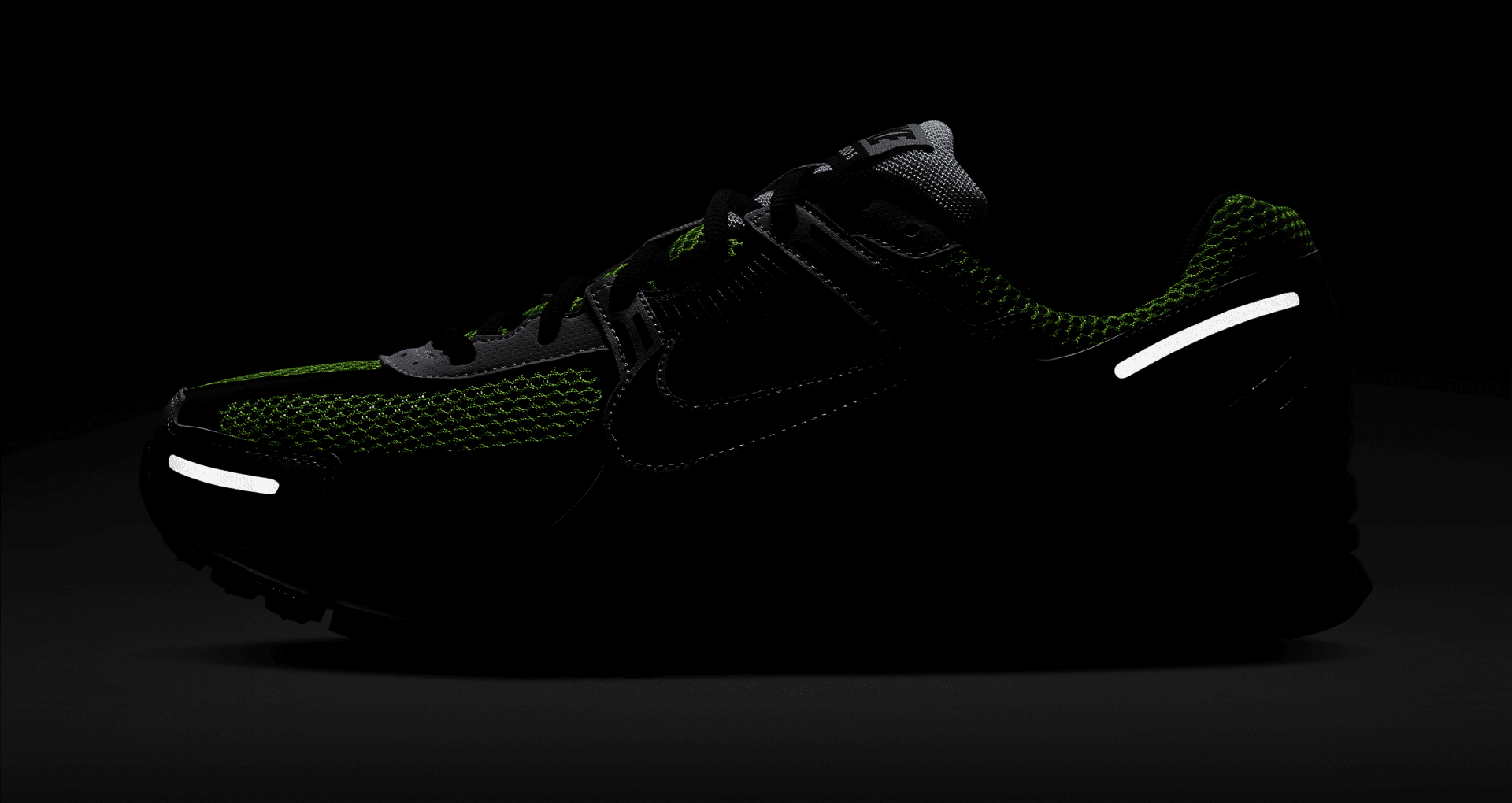 Zoom Vomero 5 'Lime Green' (CI1694-300) Release Date. Nike SNKRS US