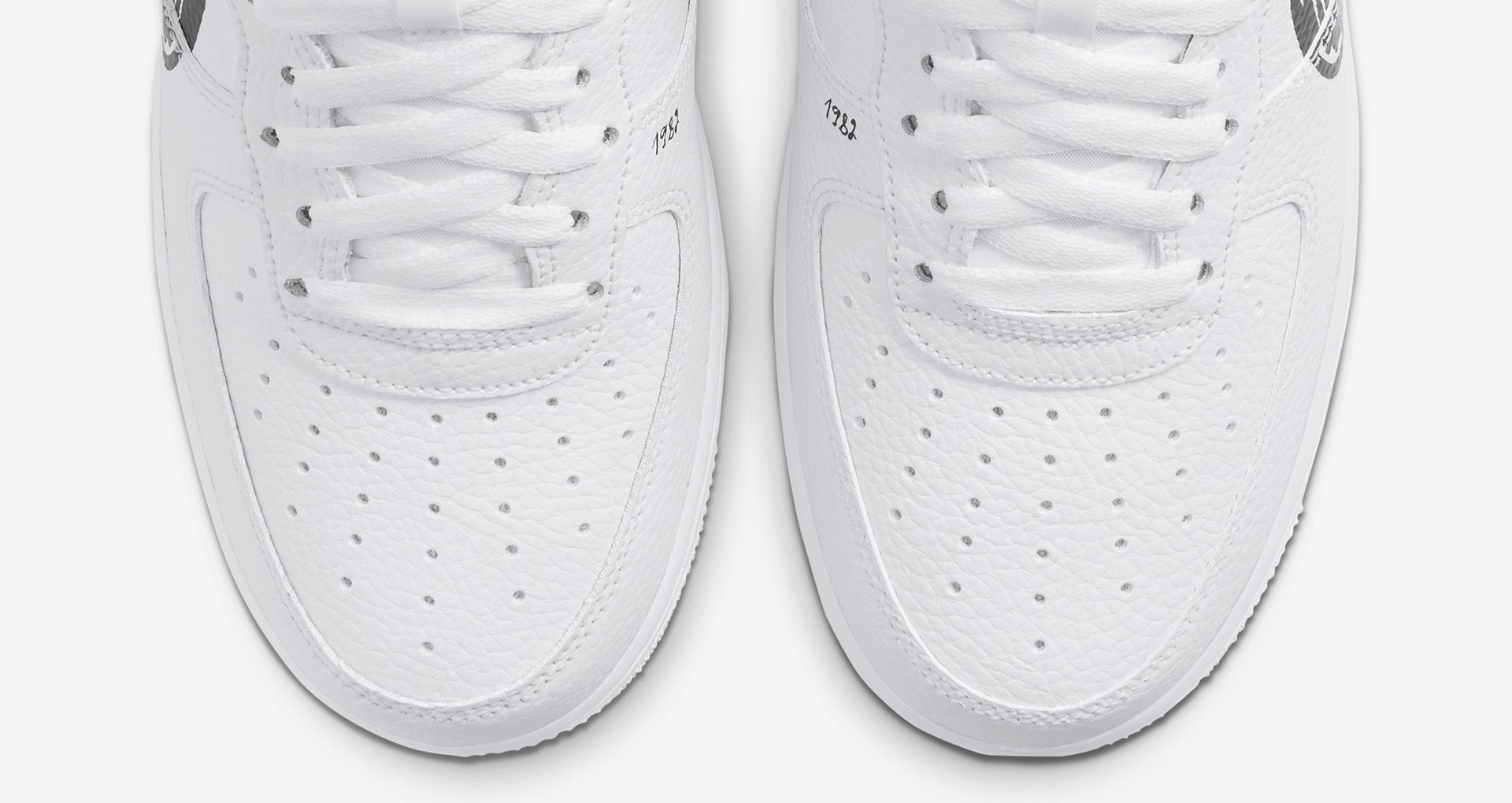 nike air force 1 low lv8 sketch black