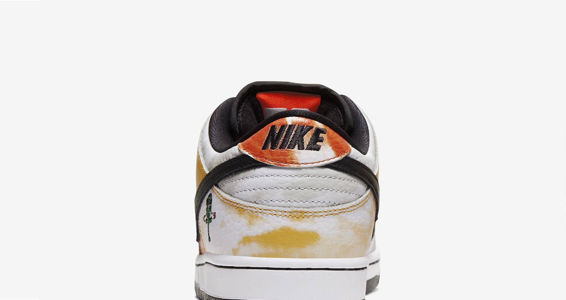 sb heritage dunk roswell rayguns