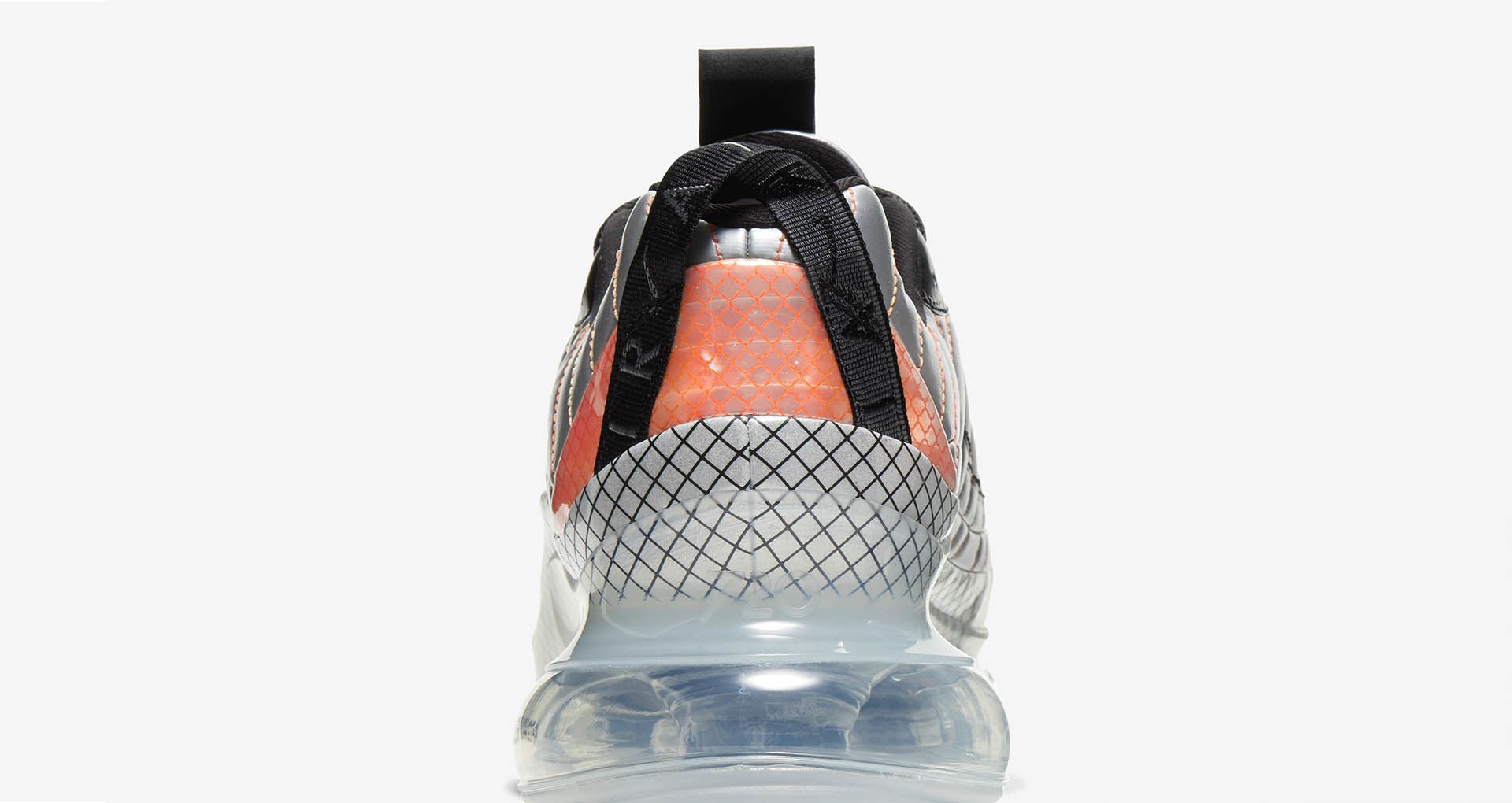 nike 720 818 foot locker