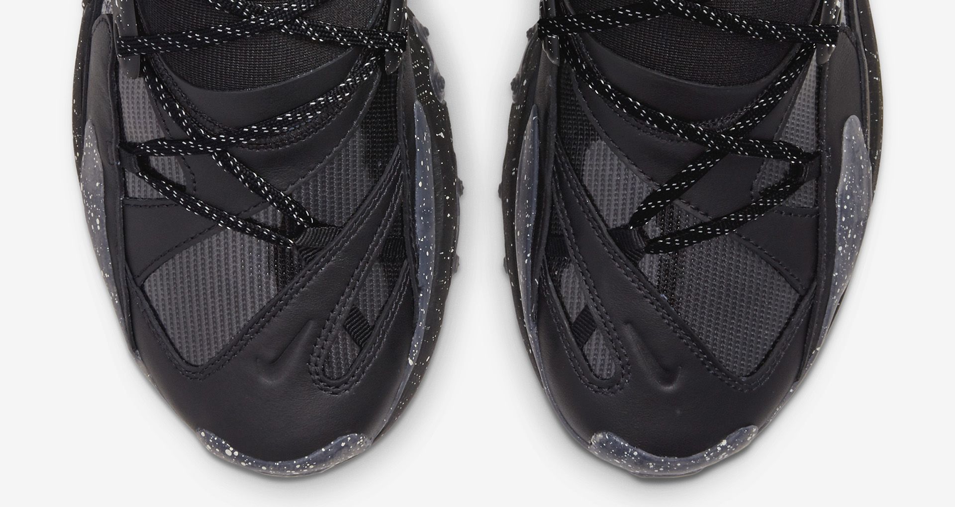 react undercover black