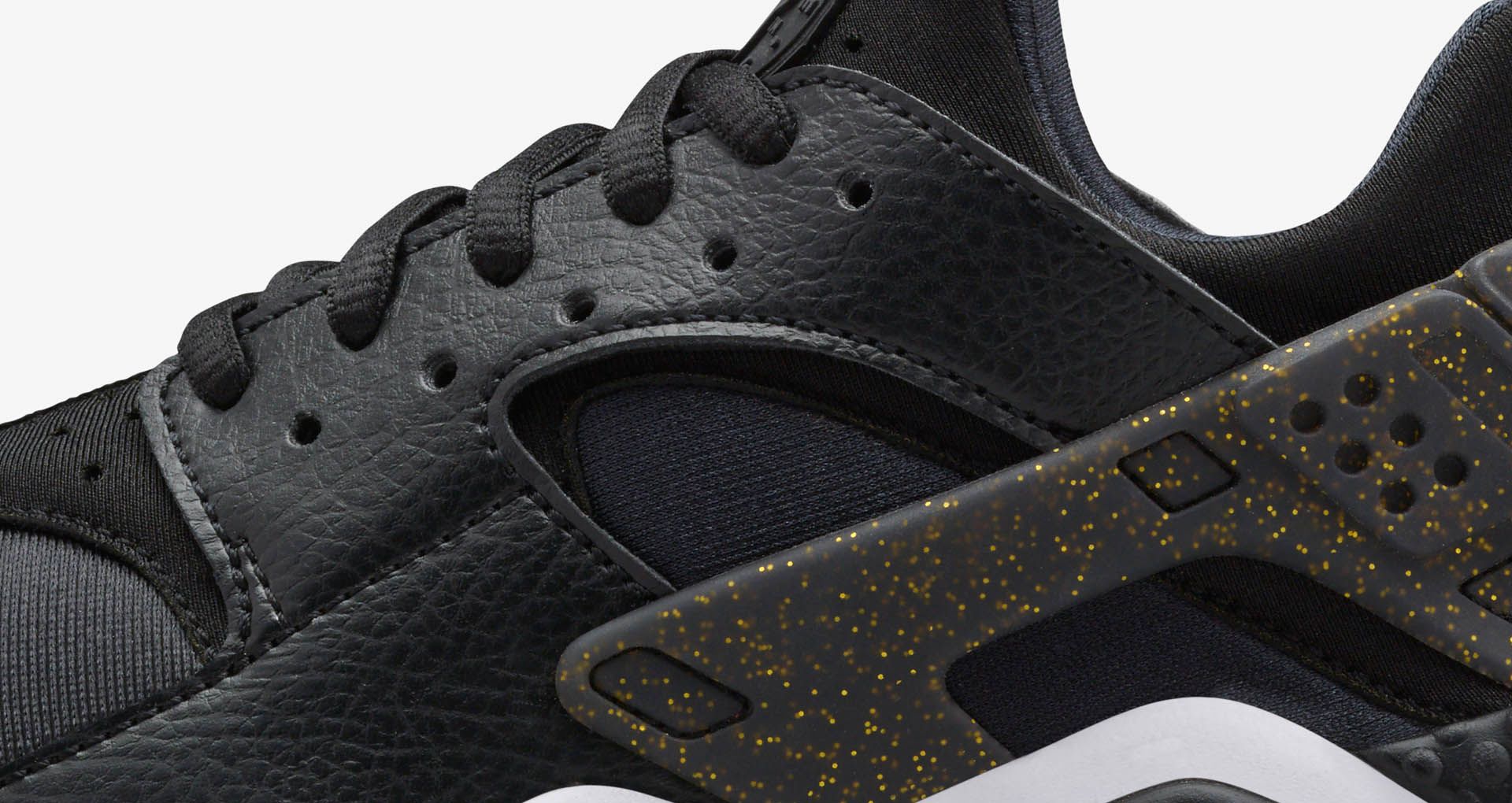 Women's Nike SB50 Air Huarache Run 'Black & Gold'. Nike SNKRS US