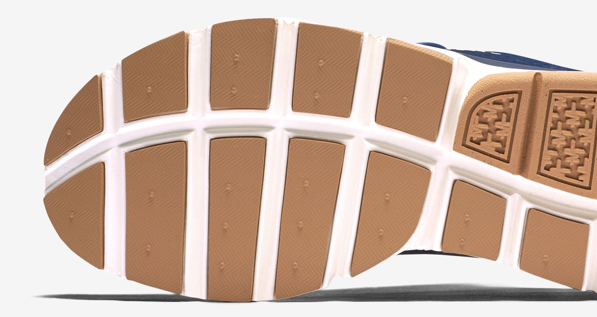 wmns nike sock dart se