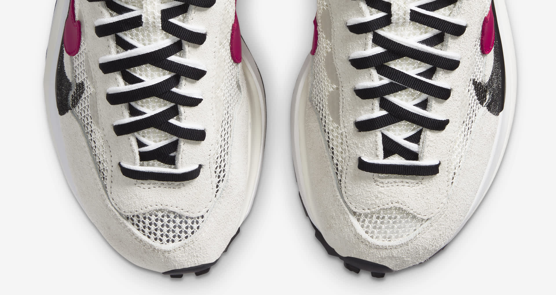nike x sacai vapor waffle royal fuchsia