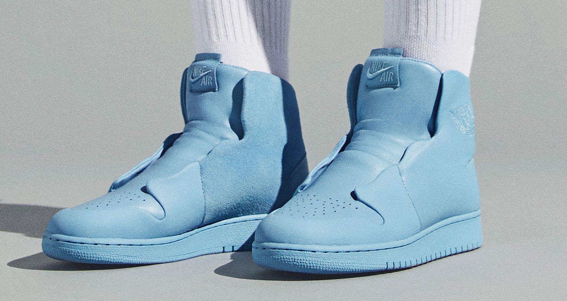 Nike Women's Air Jordan 1 Sage XX 'Light Blue' Release Date. Nike SNKRS US