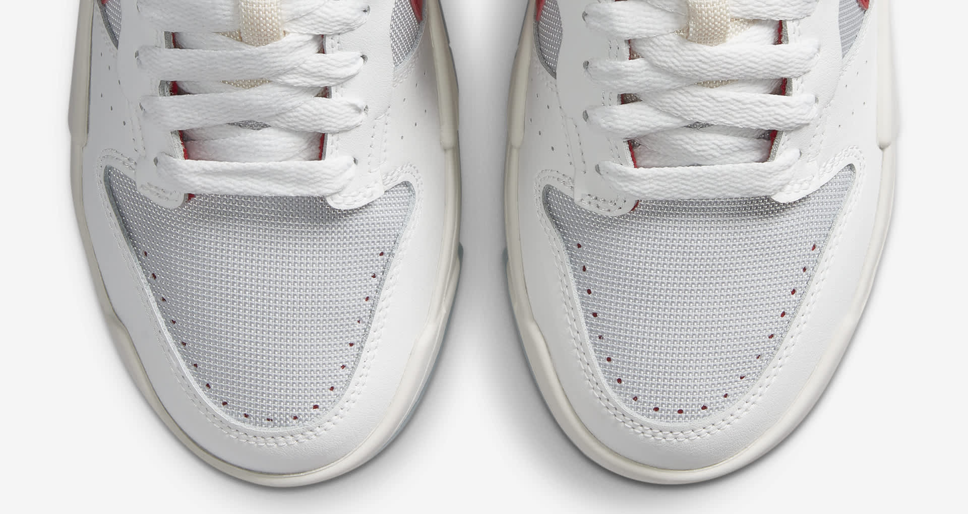 nike dunk disrupt low sneakers in red