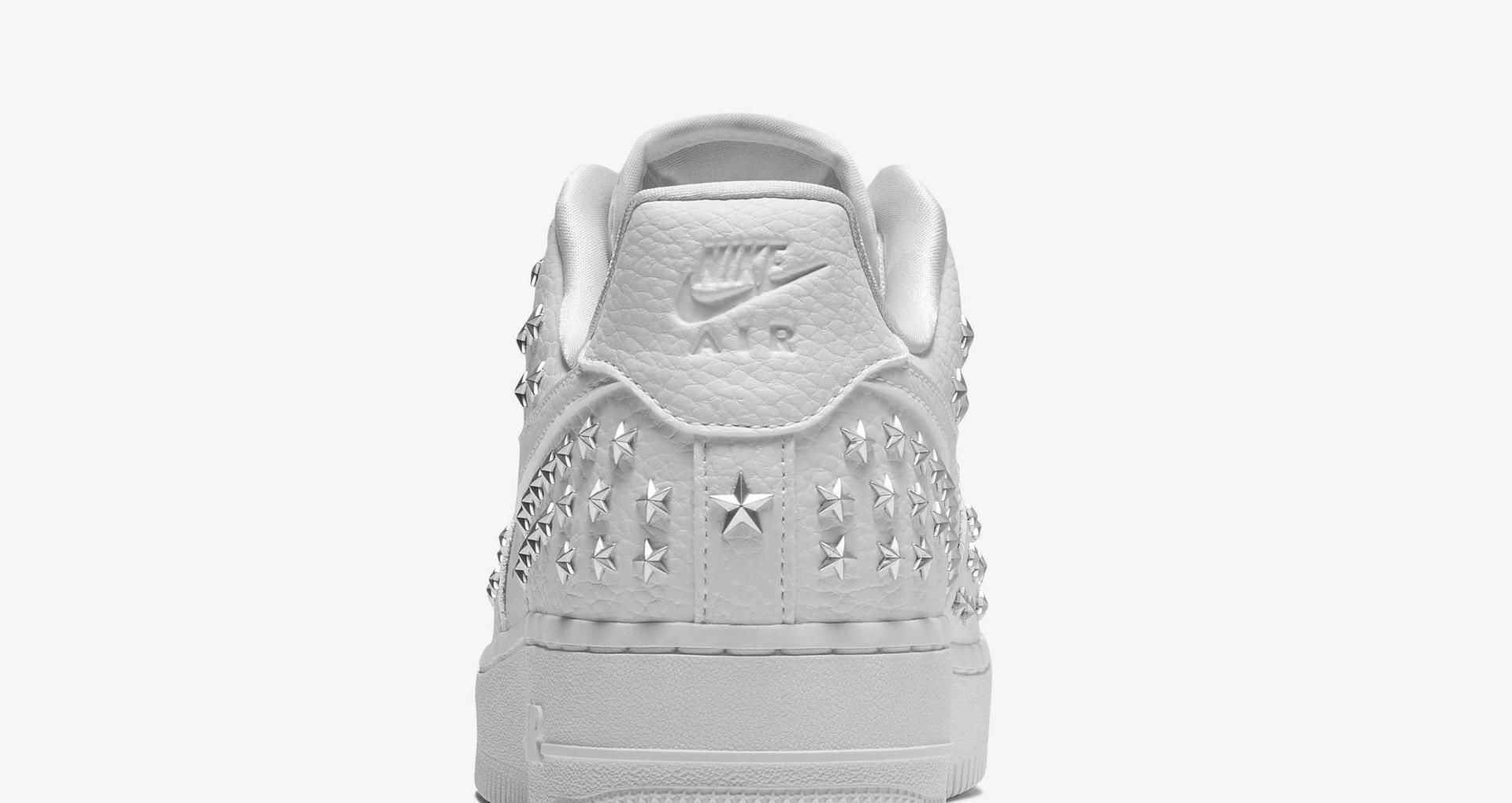 nike air force 1 studded white