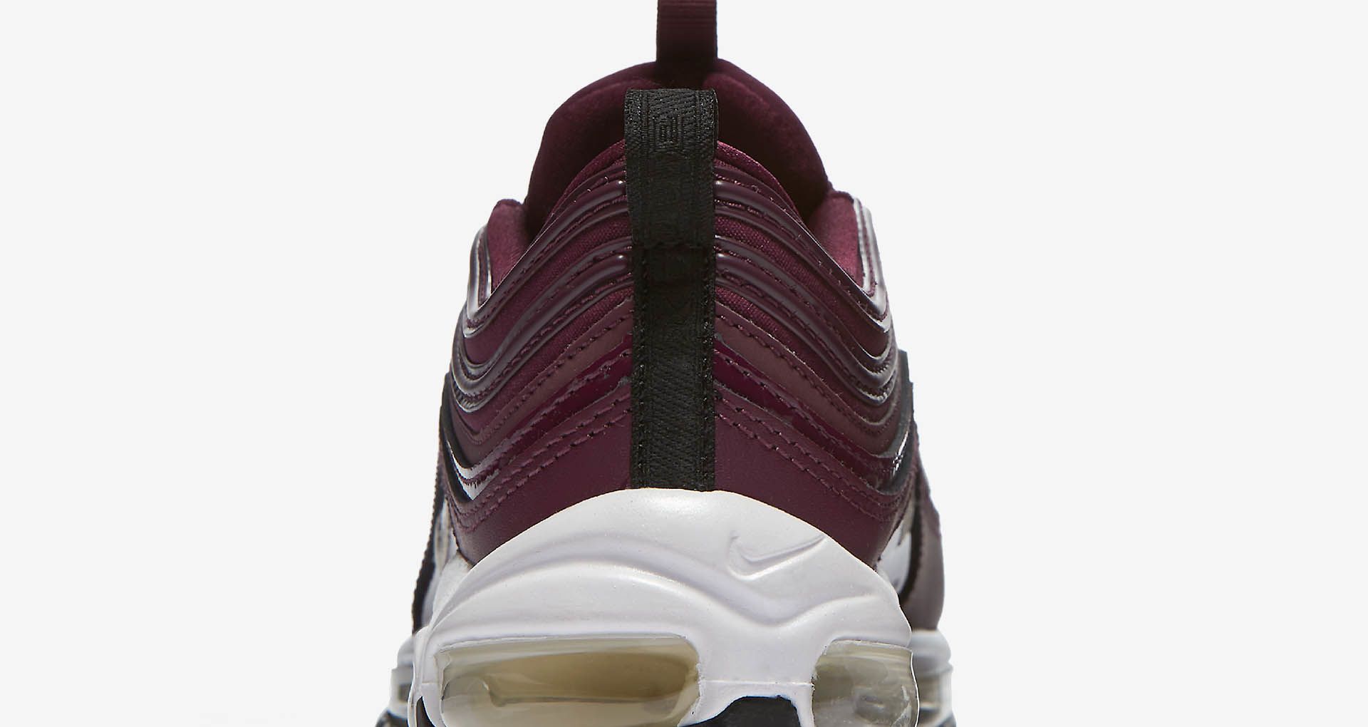 chaussure de foot nike mercurial rouge