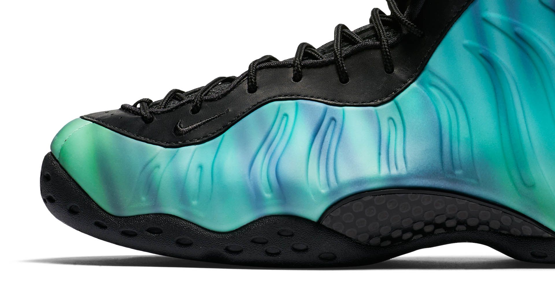 northern lights foamposite