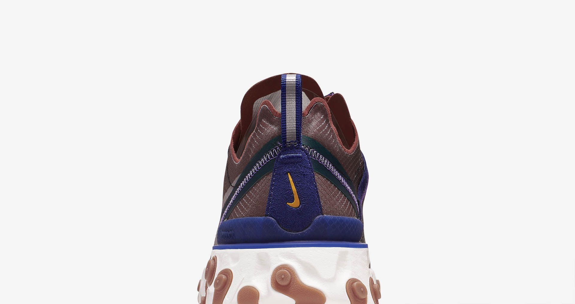 dusty peach nike react