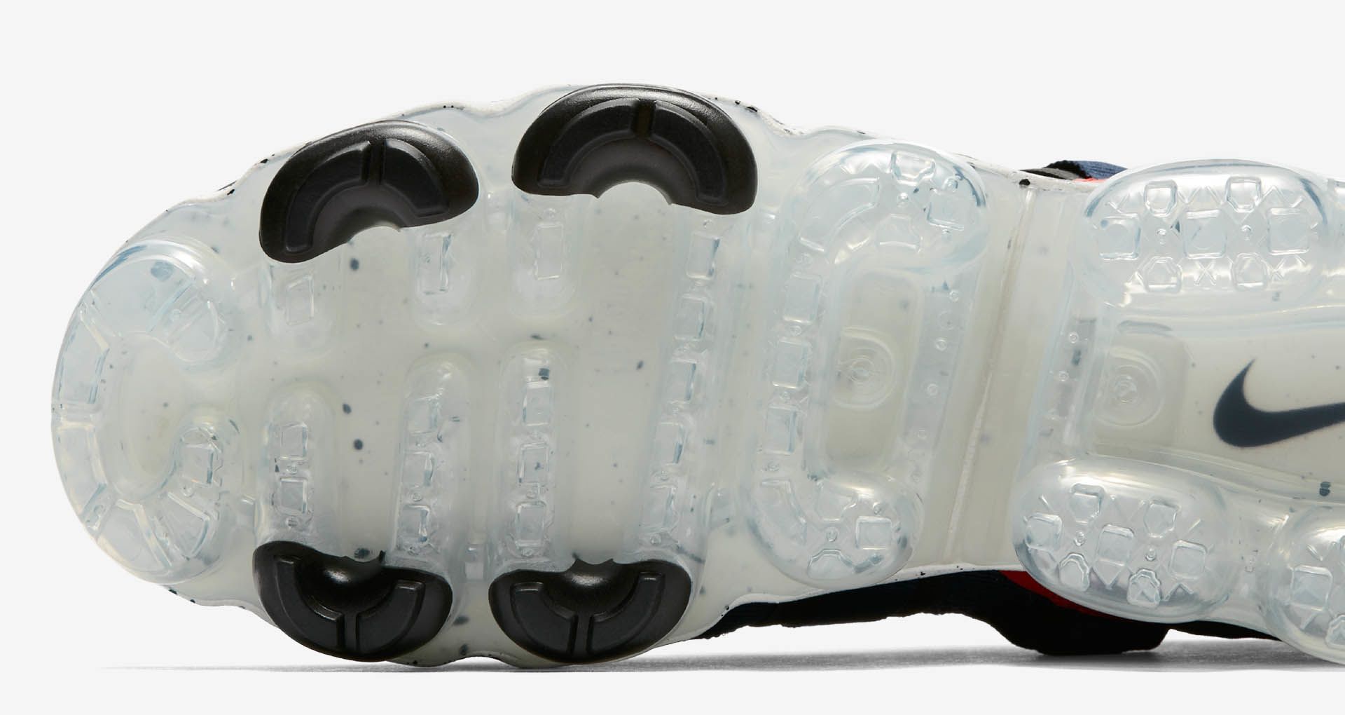 habanero red vapormax