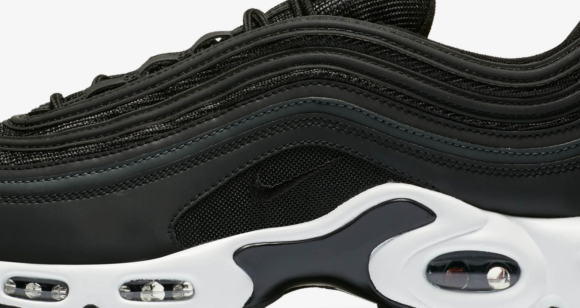 nike air max plus 97 black white