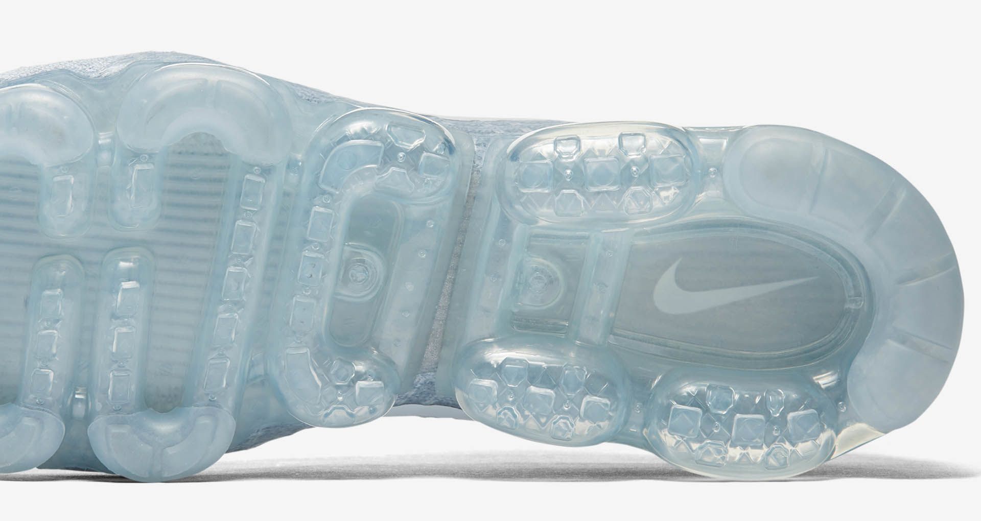 nike vapormax pure platinum