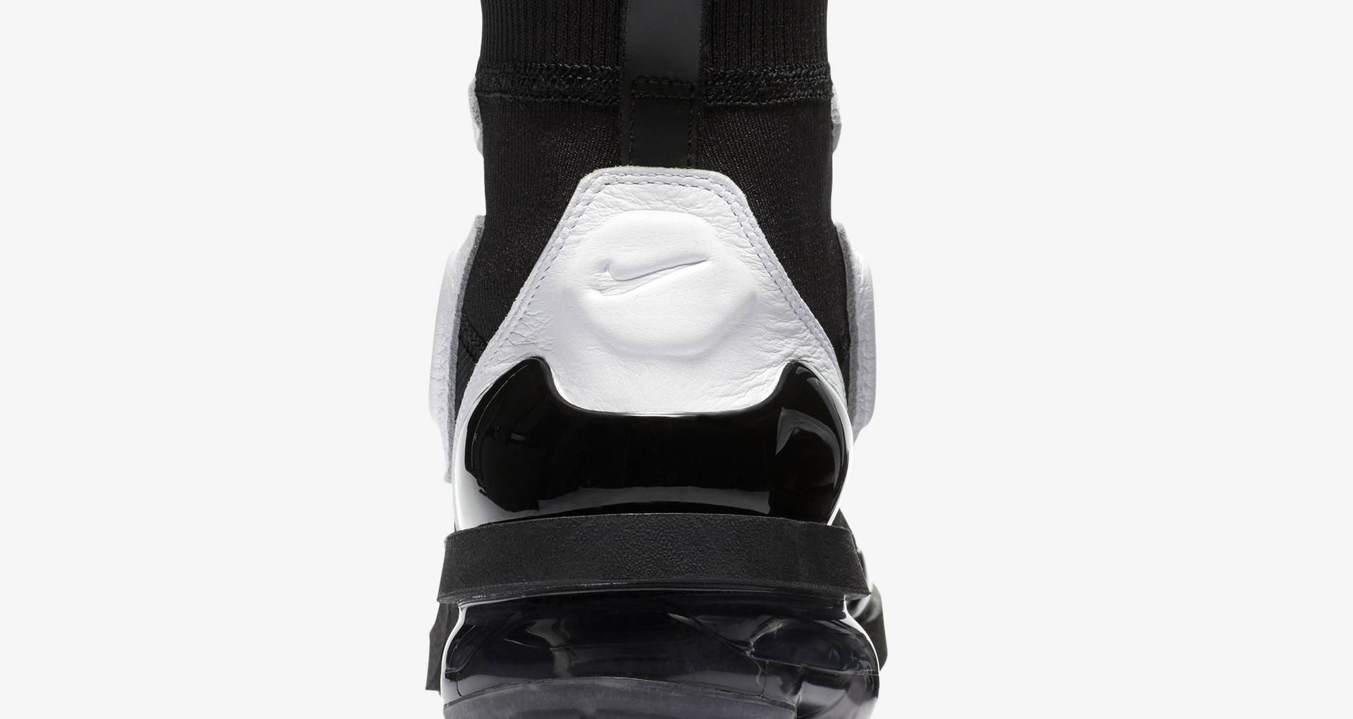 Women's Nike Vapormax Light II 'Black & White & Anthracite' Release ...