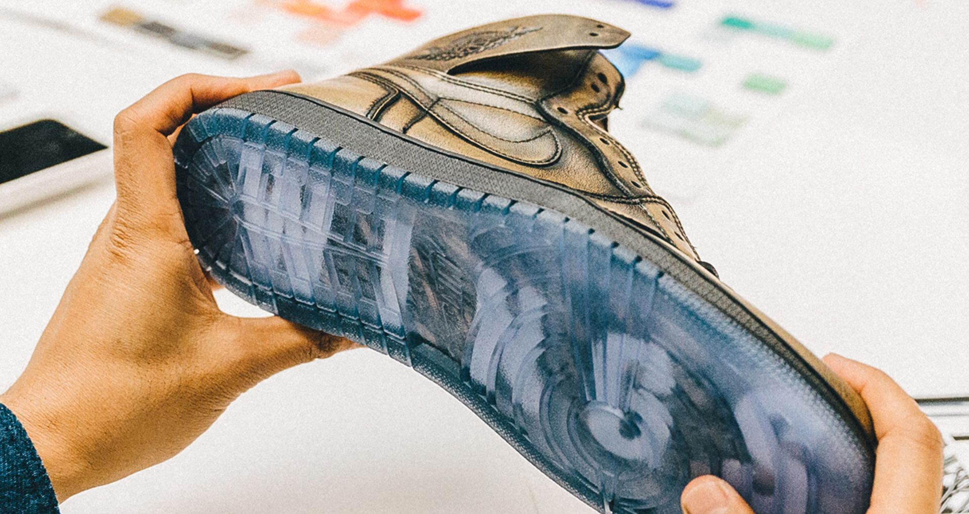 Behind the Design: Air Jordan 1 Retro 'Wings'. Nike SNKRS