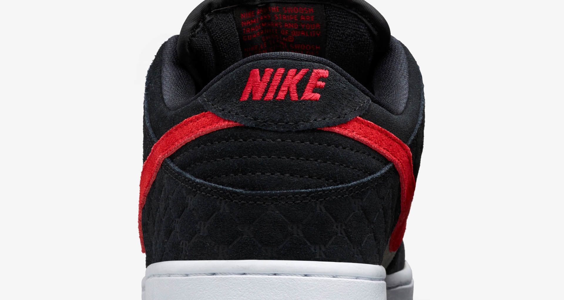 primitive nike sb dunk