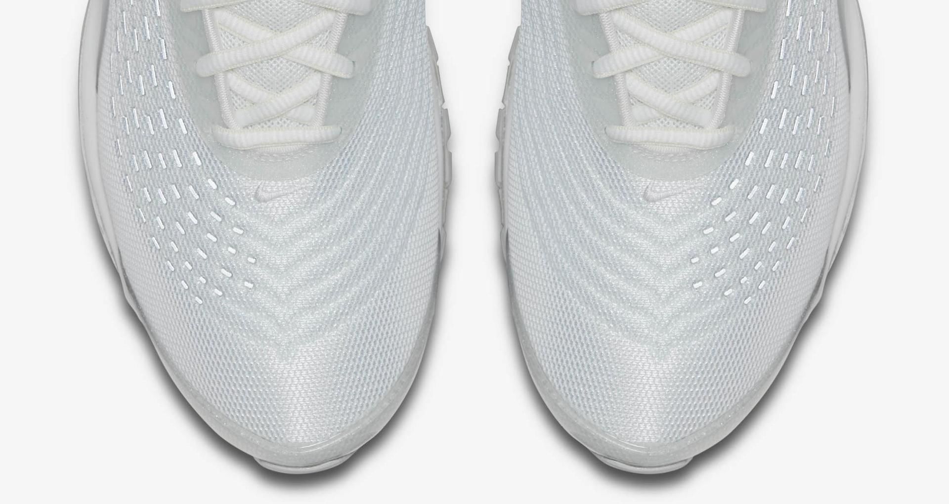 Nike Air Max Deluxe 'Triple White' Release Date. Nike SNKRS US