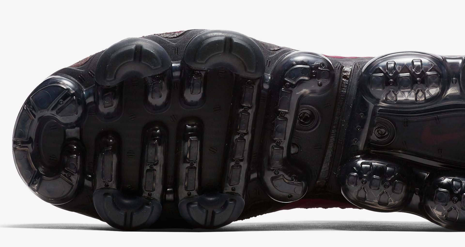 vapormax plus bordeaux