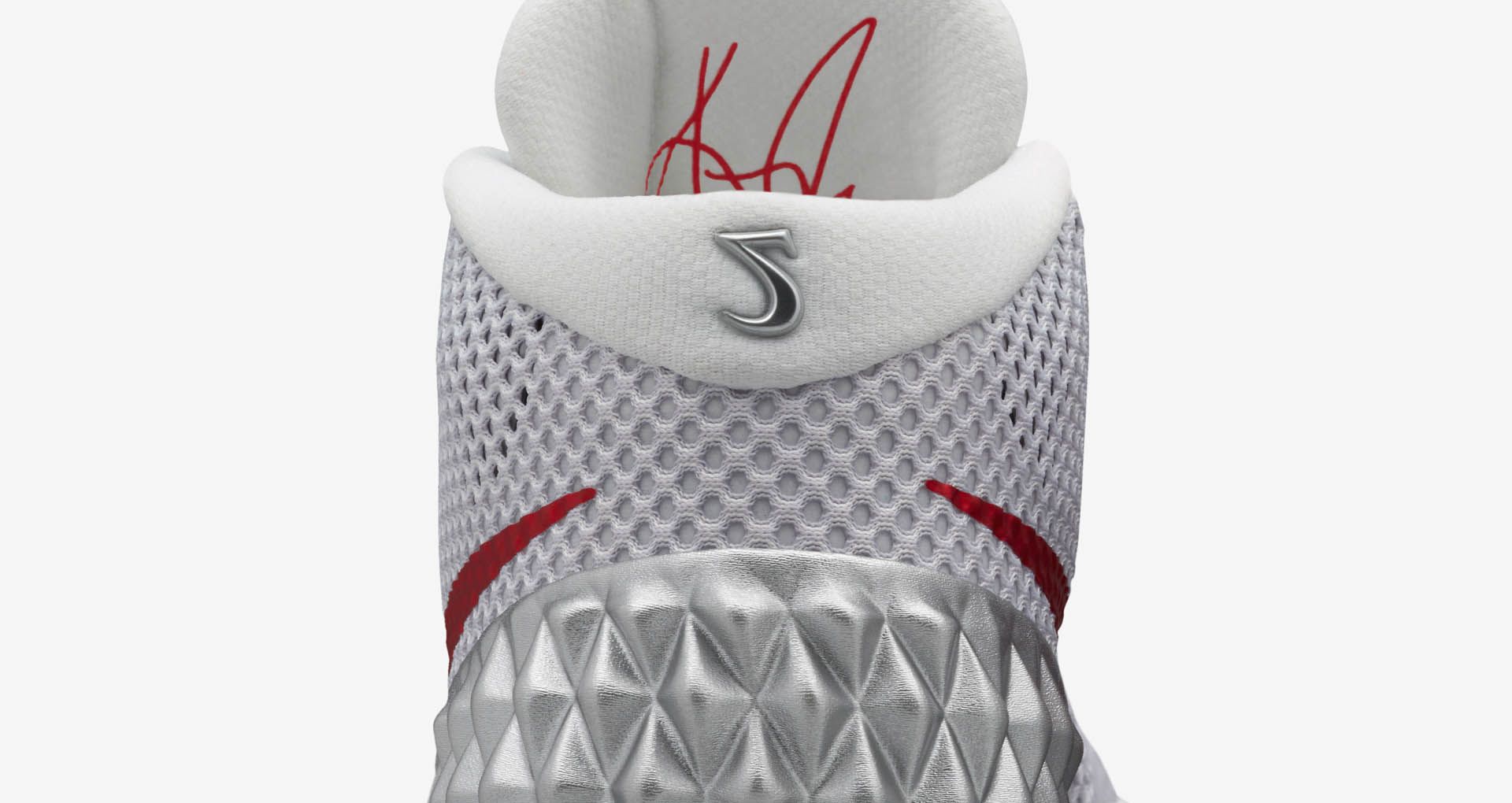 kyrie 1 opening night