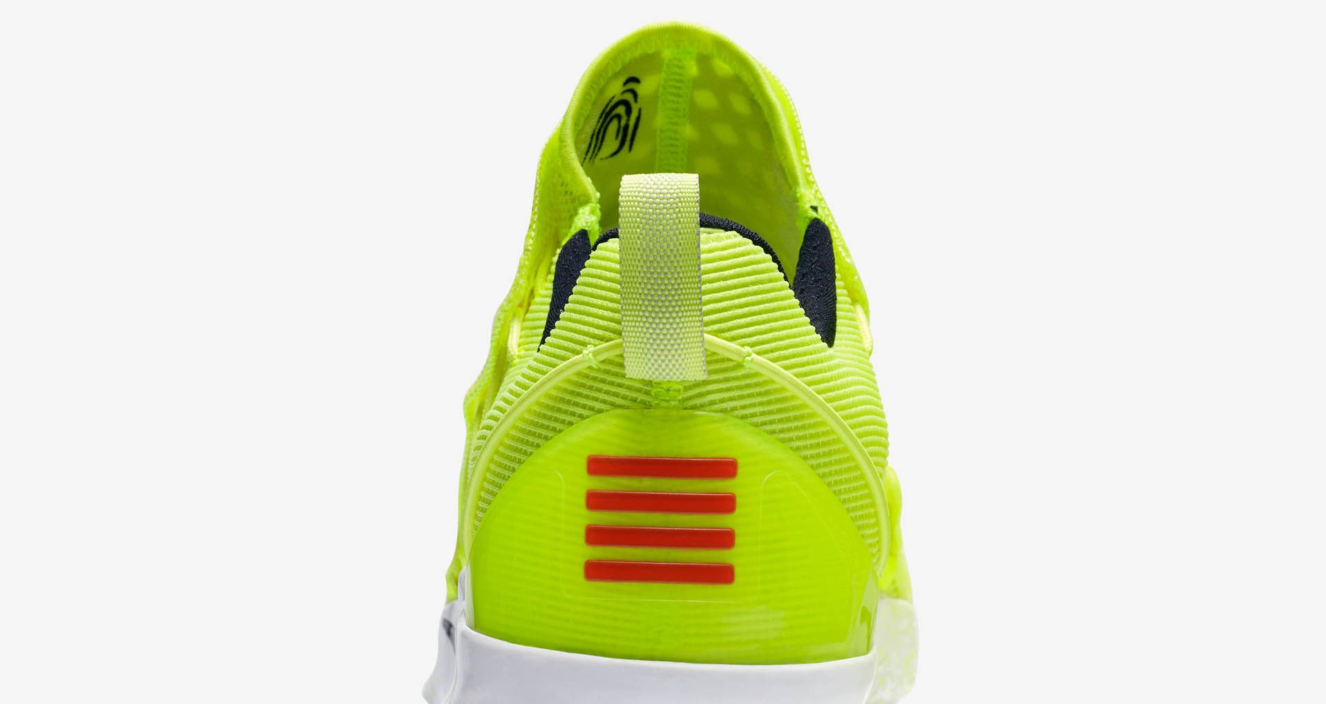 nike kobe ad nxt volt