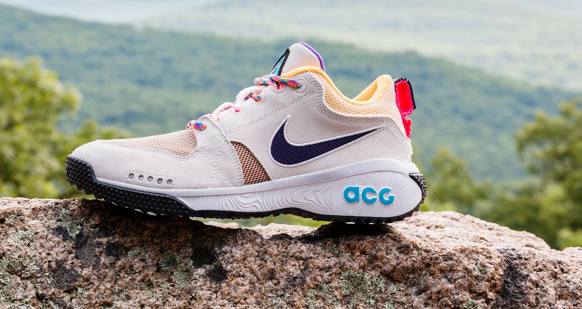 acg dog mountain trail shoe