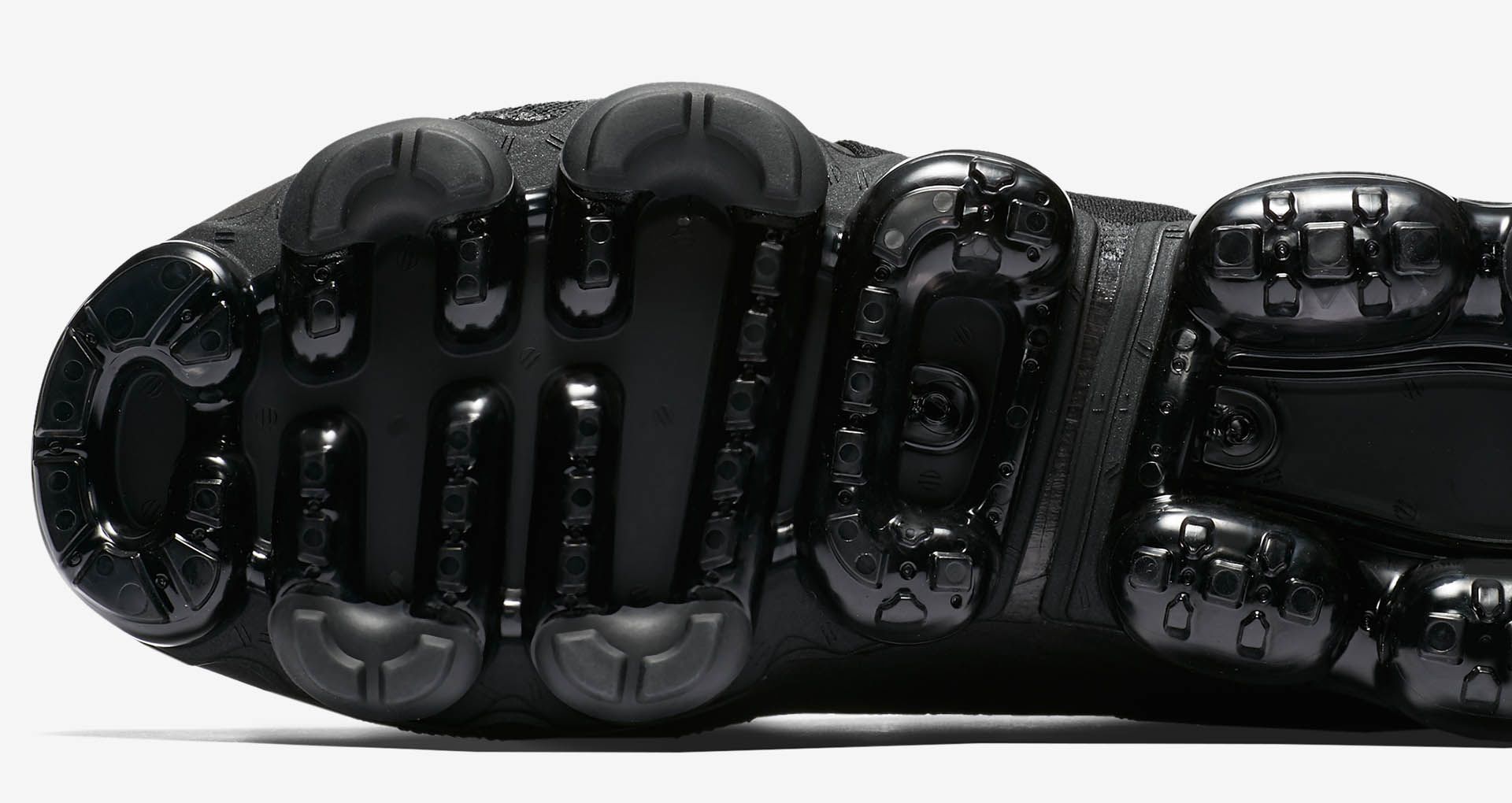 vapormax moc 2 all black