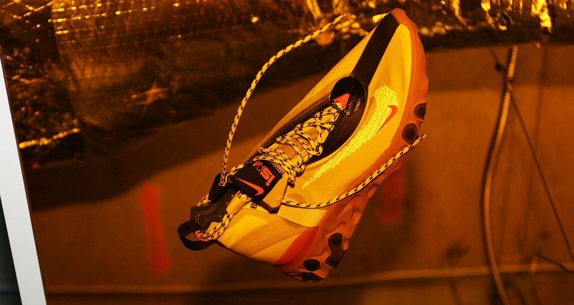 ispa react low summit white