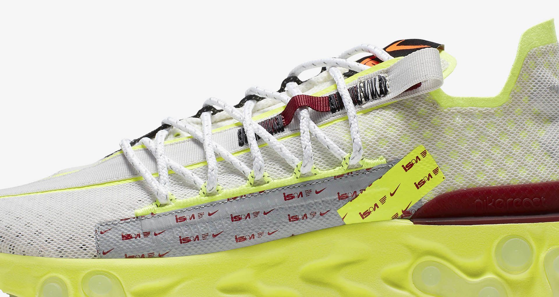 ispa react low black