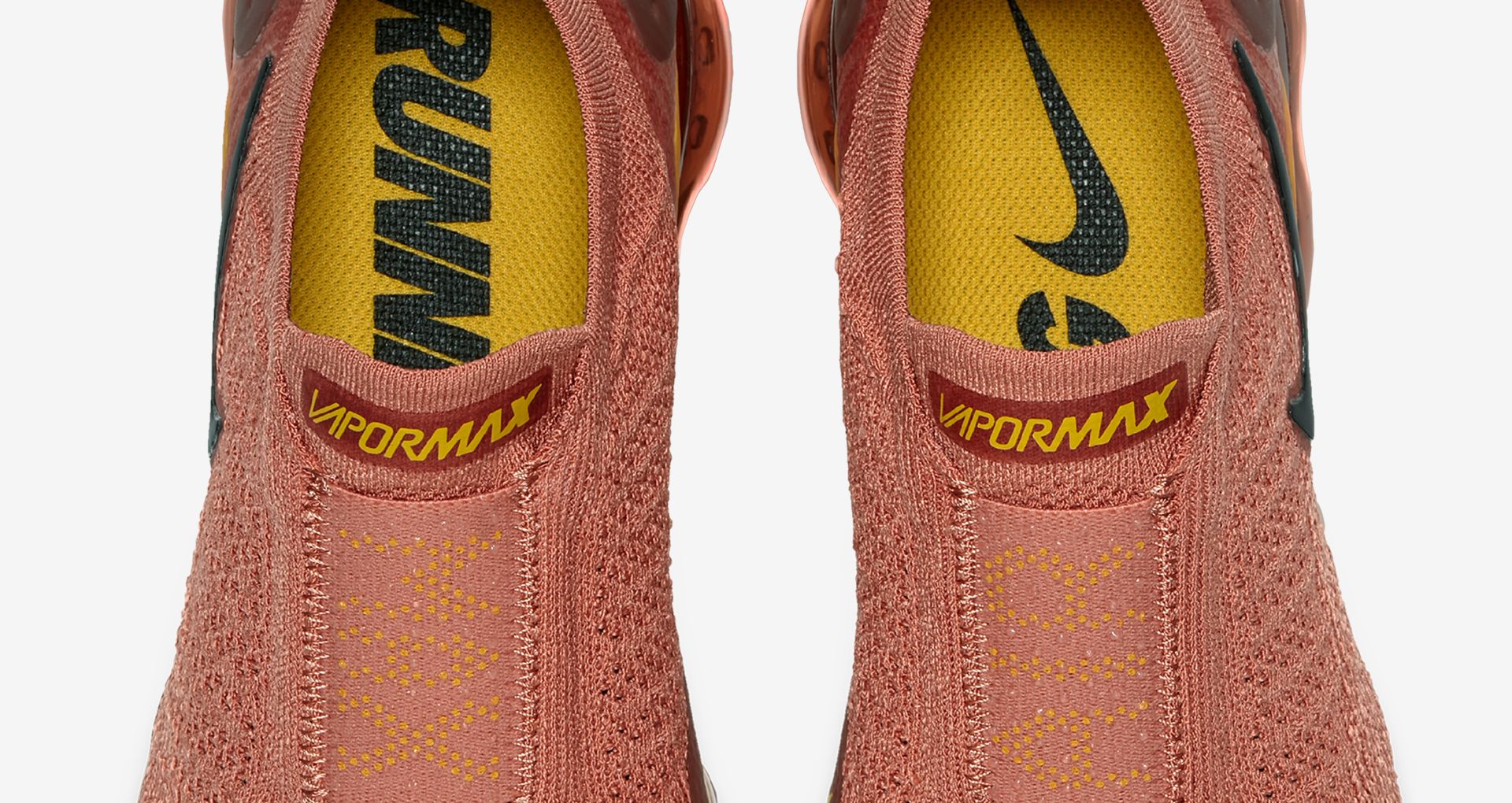 nike air vapormax flyknit moc 2 terra blush
