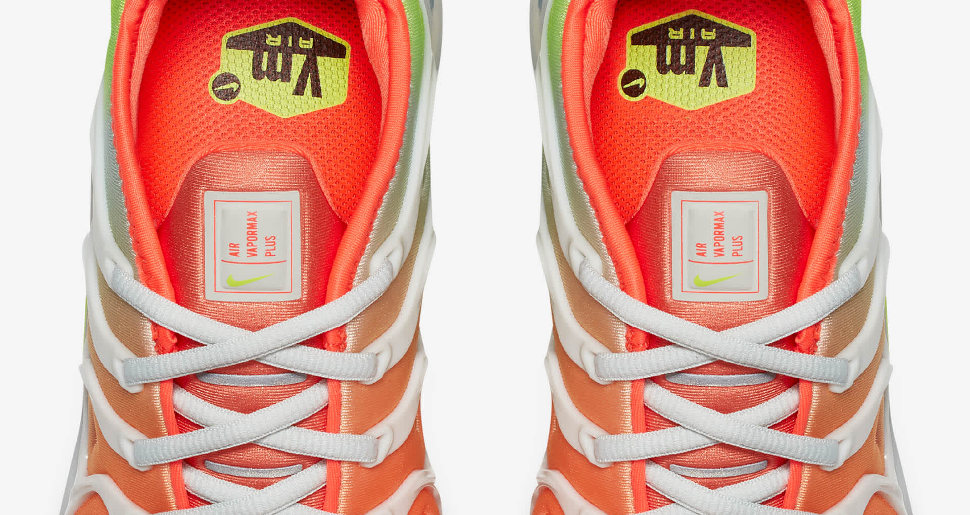 vapormax plus barely grey