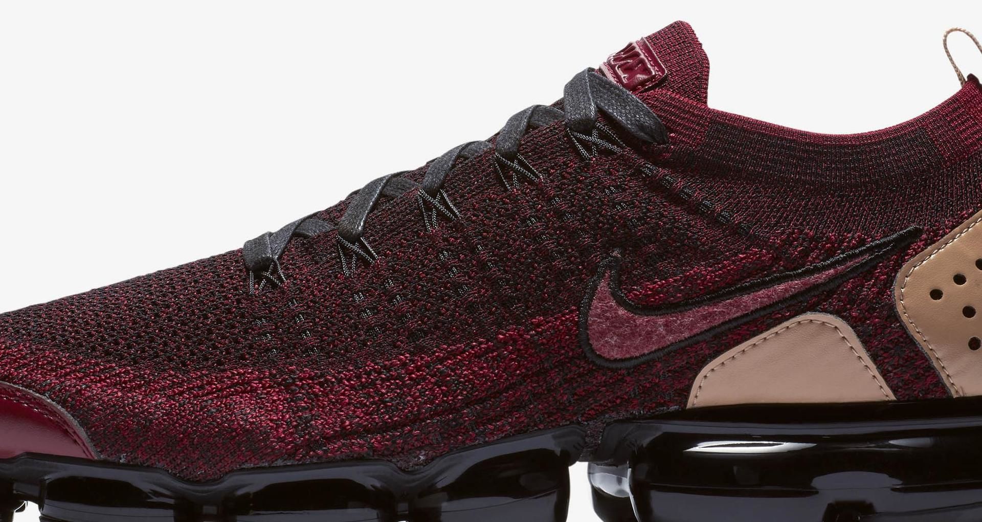 vapormax flyknit black and red