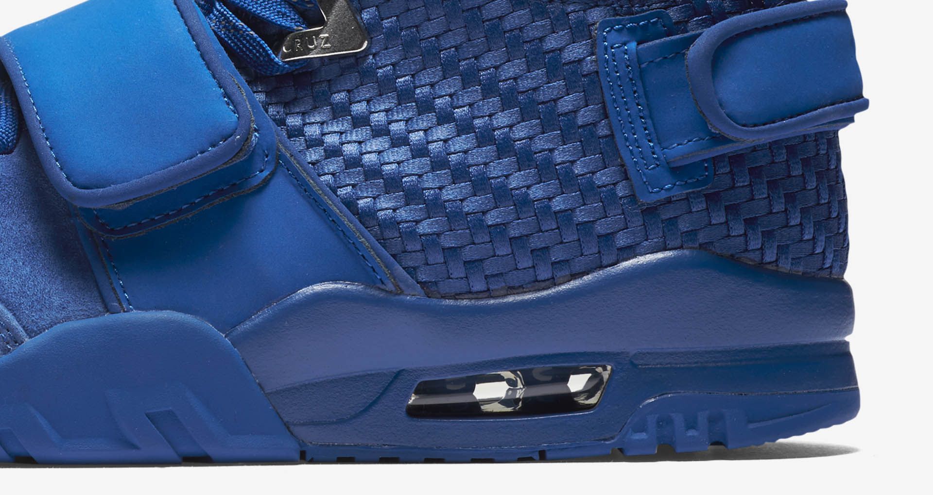 nike air trainer victor cruz blue
