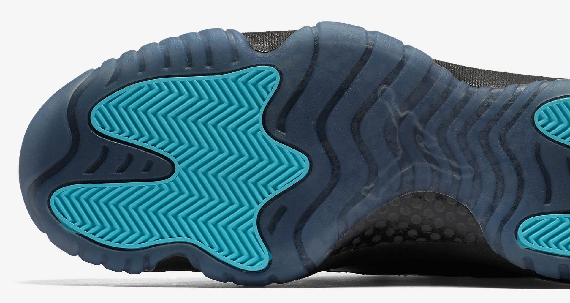 jordan gamma 11's