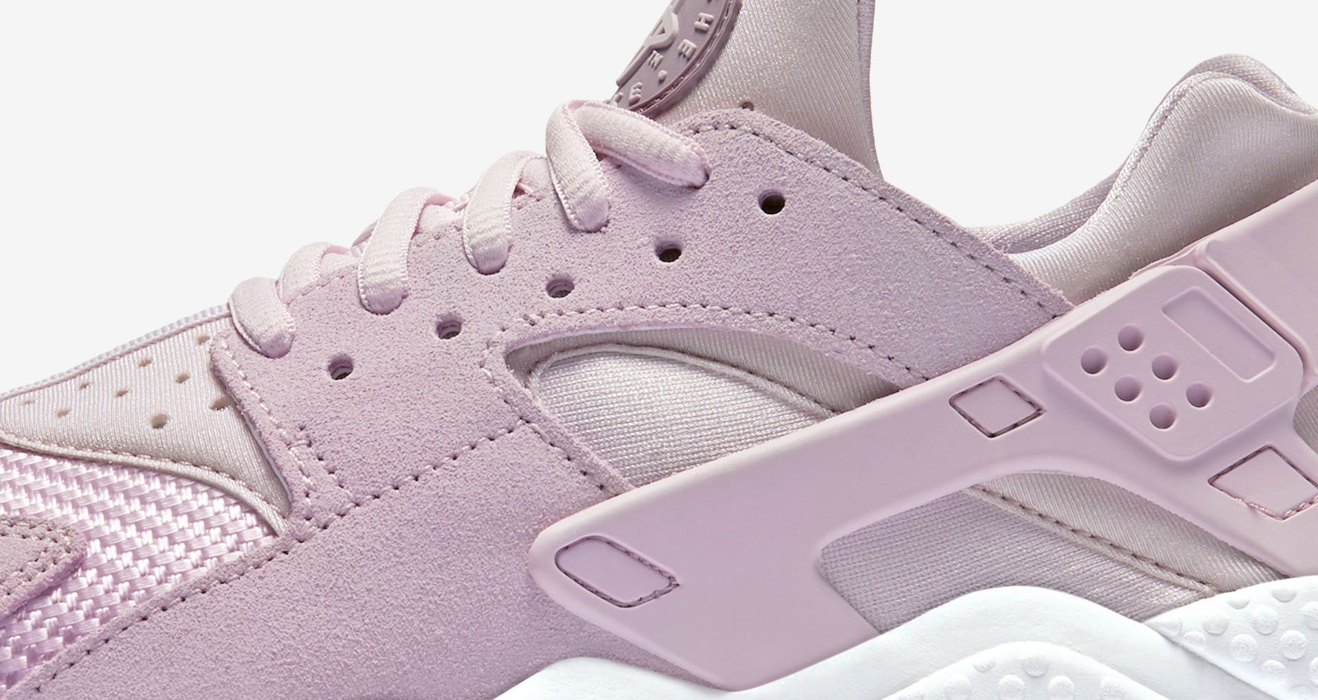 nike air huarache lilac