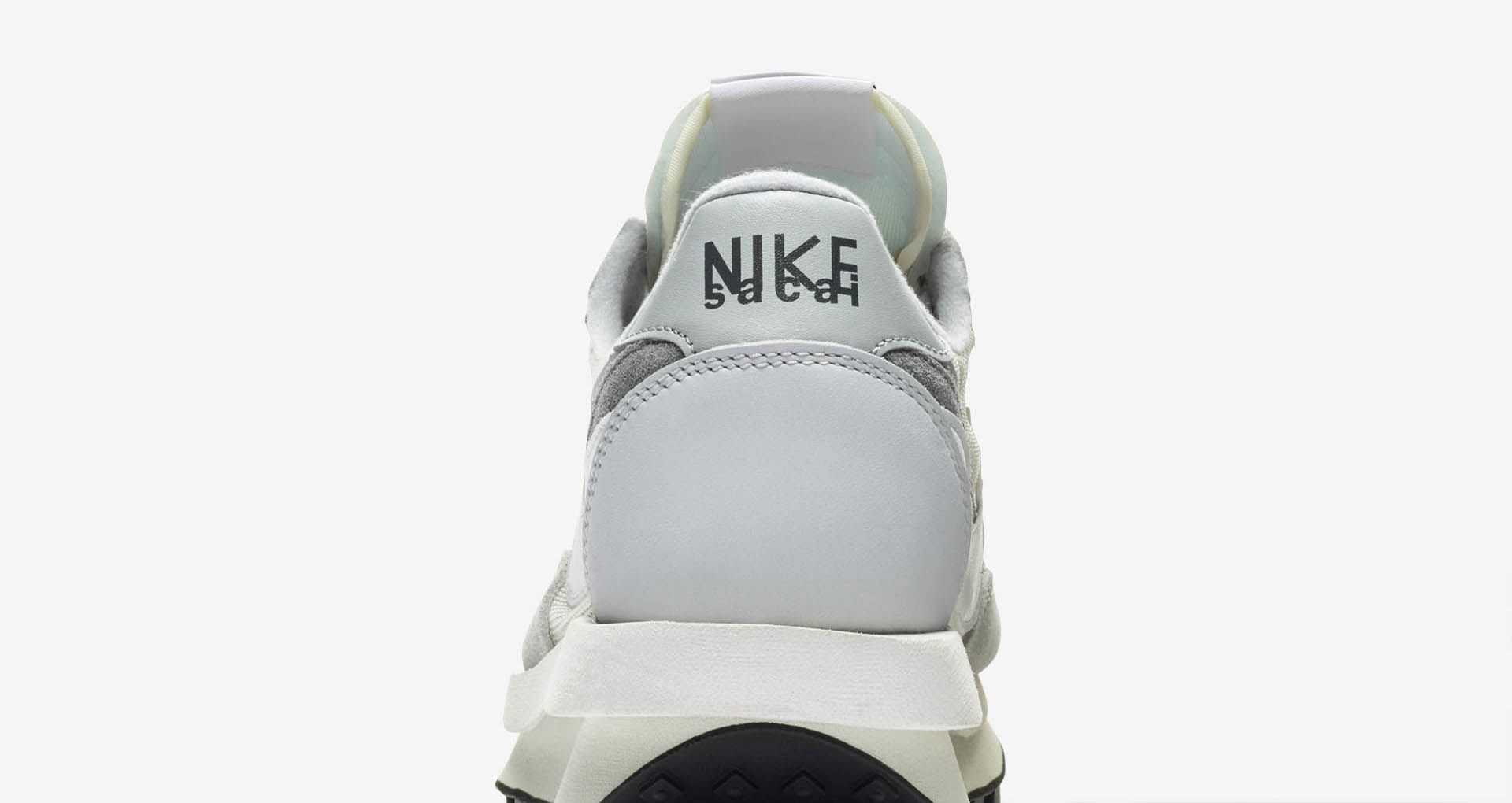 sacai x Nike LDWaffle 'Summit White' Release Date. Nike SNKRS PH