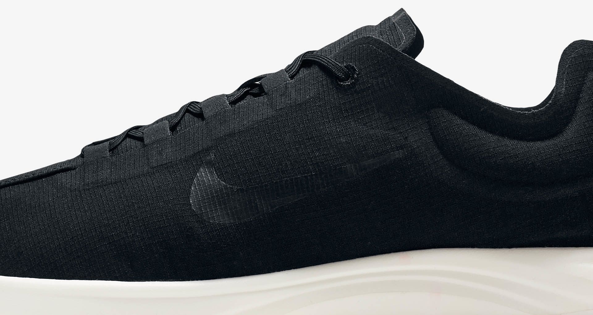nikelab mayfly lite