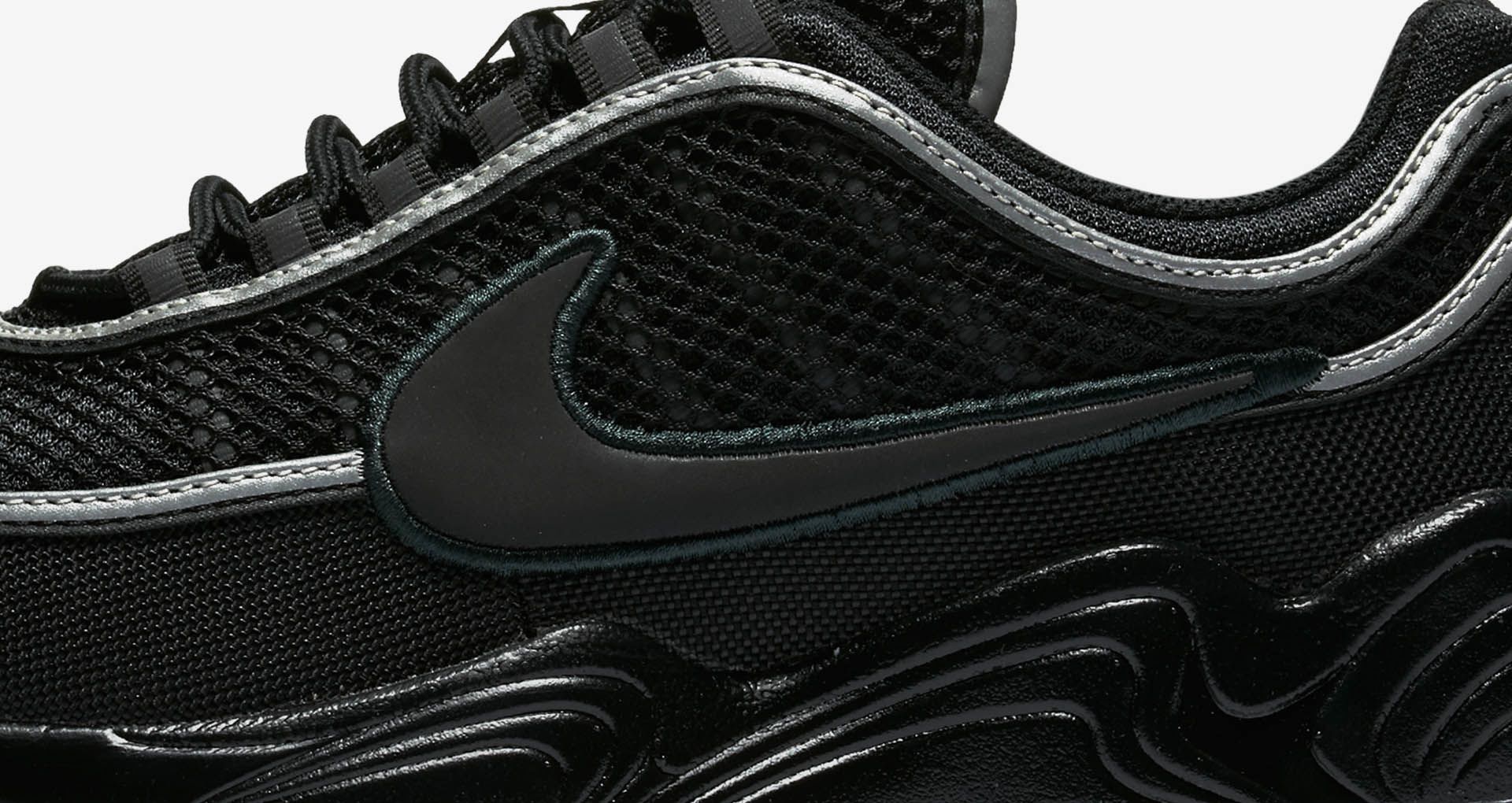 nike spiridon noir et blanche