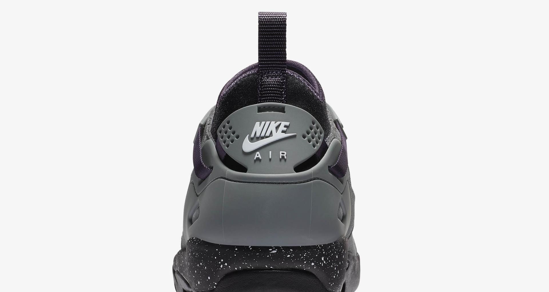 nike acg air revaderchi grey