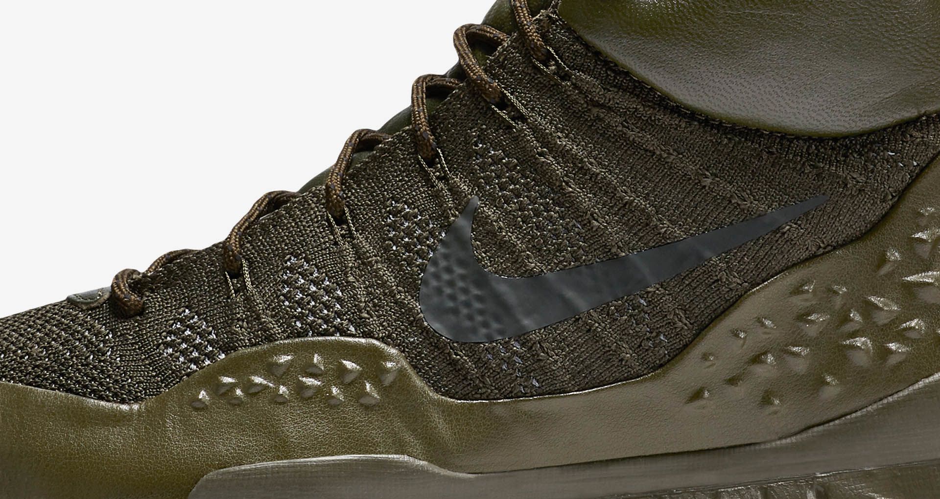 nike lupinek flyknit boots