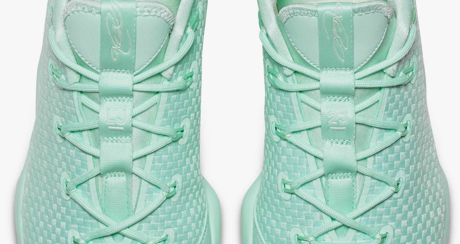lebron james mint green shoes