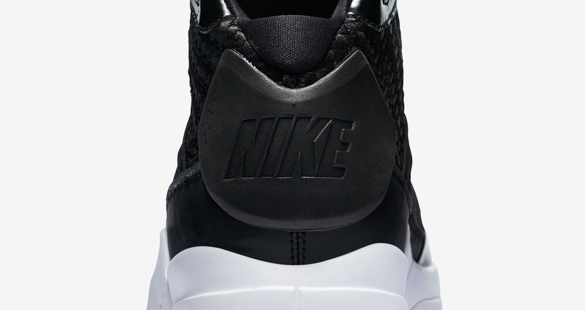 hyperdunk lux