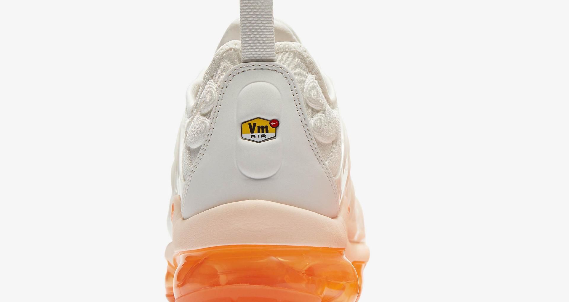 vapormax plus orange womens