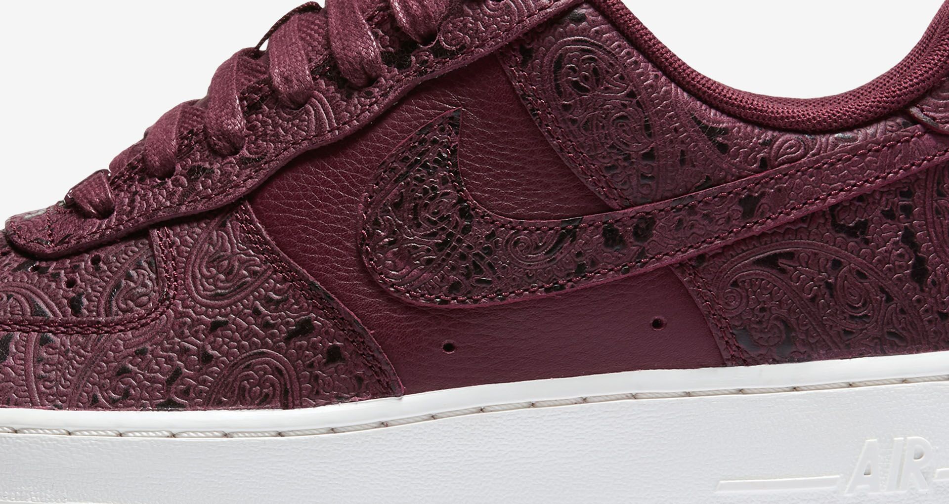 nike sf air force 1 maroon