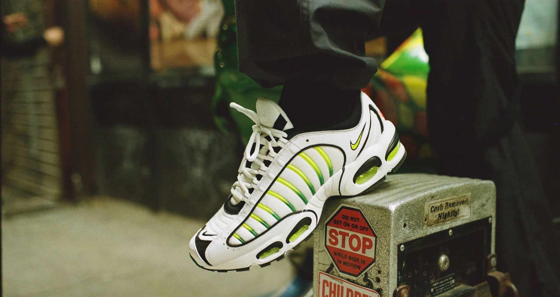 air max tailwind